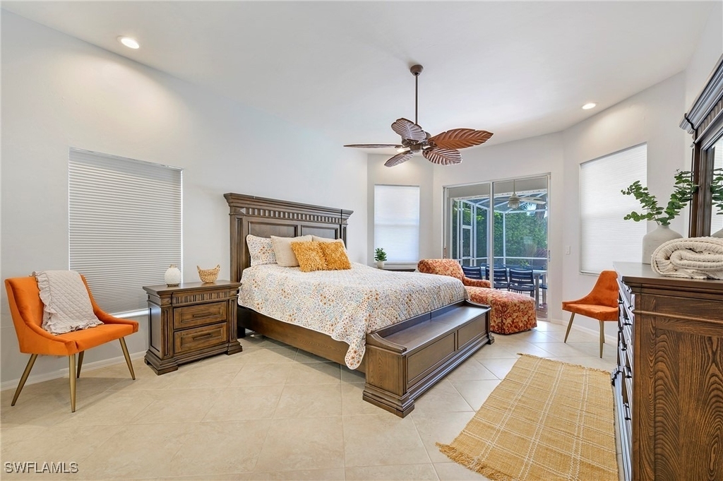 300 Wentworth Court - Photo 11