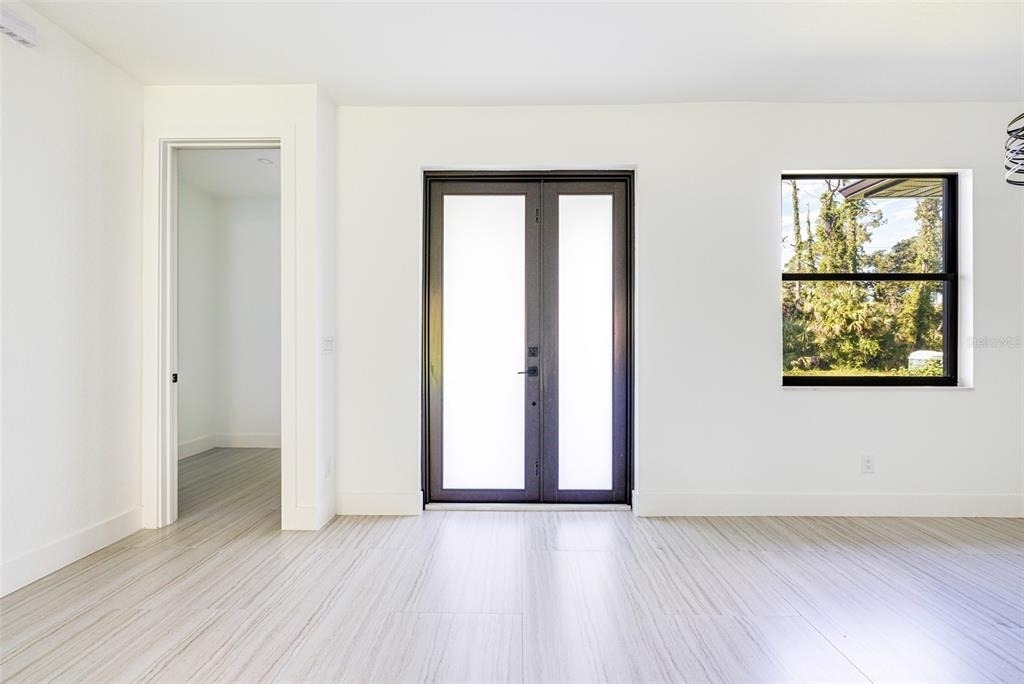 17196 Glenview Avenue - Photo 3