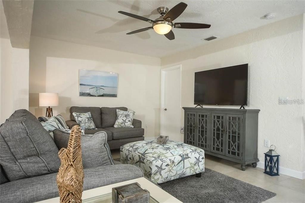 2943 Tuckerstown Drive - Photo 7