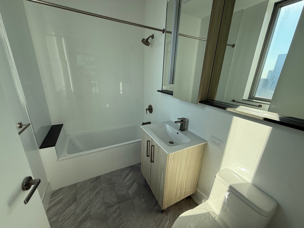  West 47th Street - Photo 10