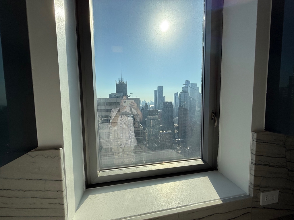  West 47th Street - Photo 15