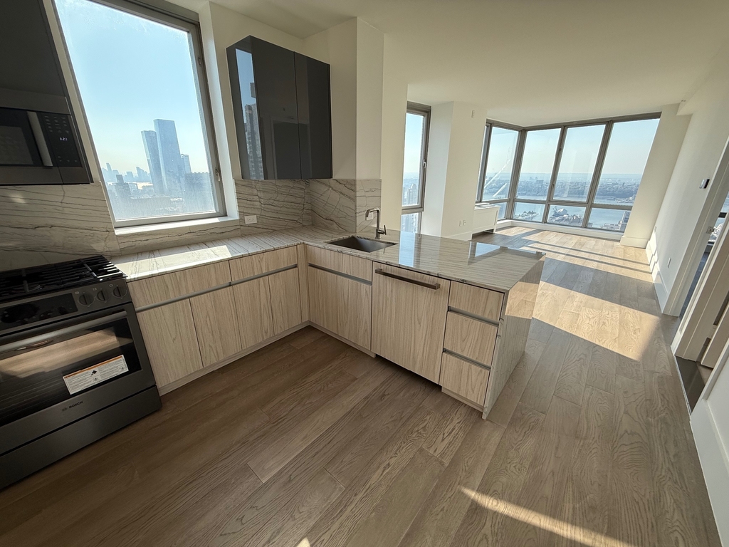  West 47th Street - Photo 0