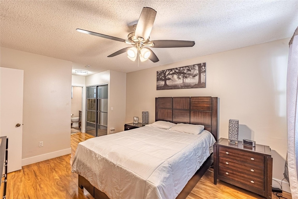9871 Nw 2nd Court - Photo 3