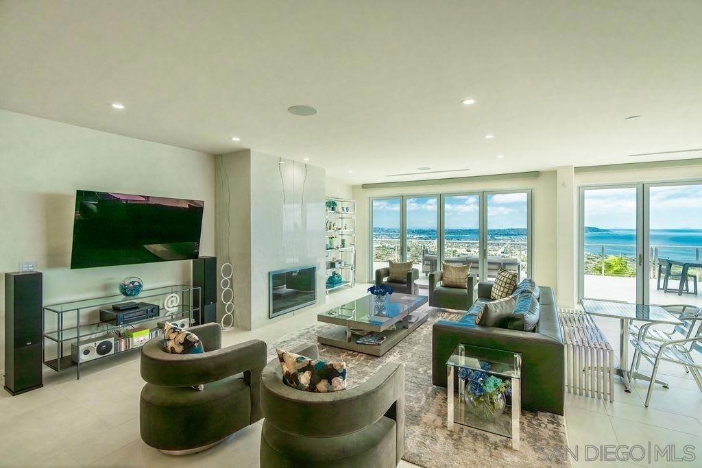 1001 La Jolla Rancho Rd - Photo 21
