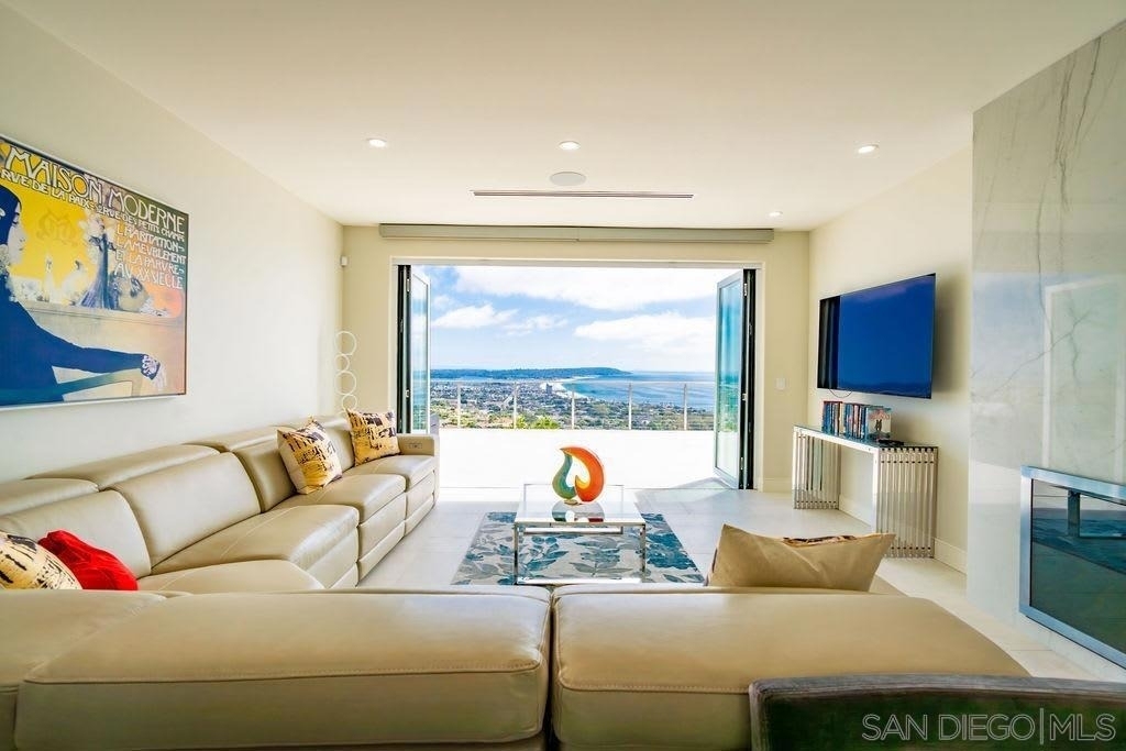 1001 La Jolla Rancho Rd - Photo 18