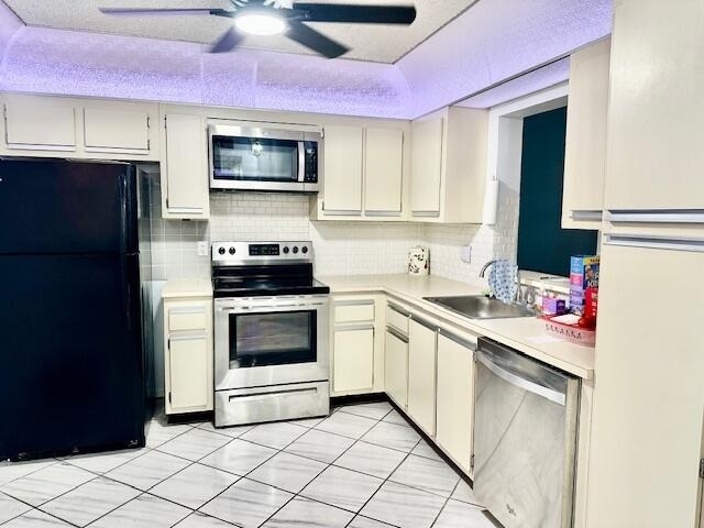18730 Stewart Circle - Photo 1