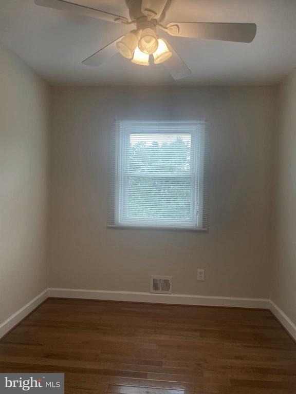 5102 Glassmanor Drive - Photo 16