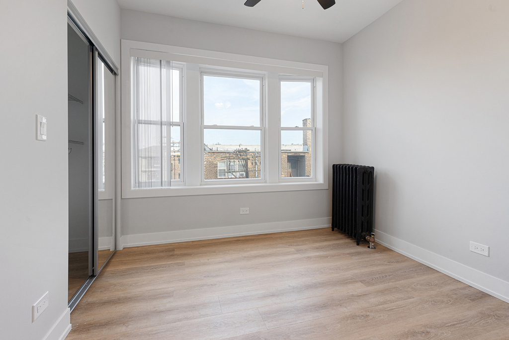 7423 N Clark Street - Photo 7