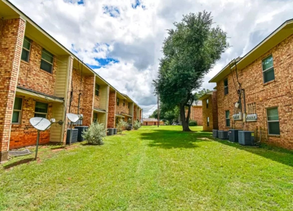 160 Gibson Road - Photo 1
