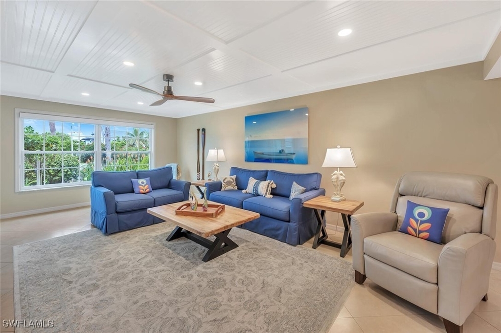 4200 Belair Lane - Photo 2