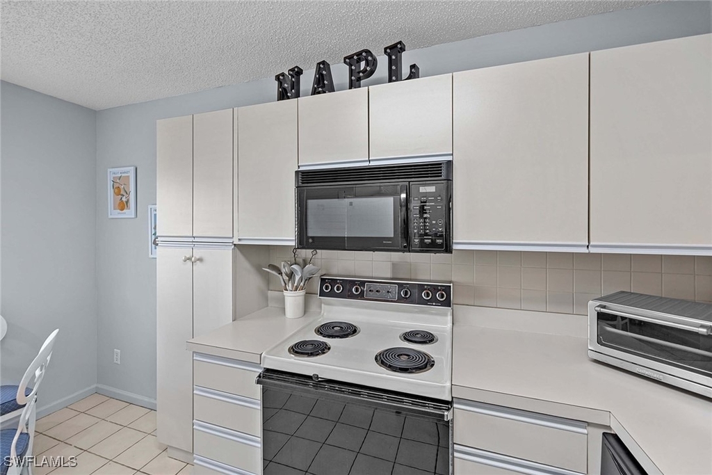 10686 Gulf Shore Drive - Photo 12