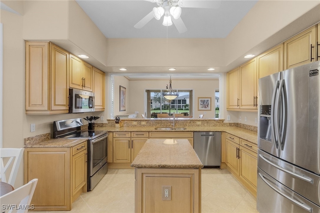 801 Regency Reserve Circle - Photo 4