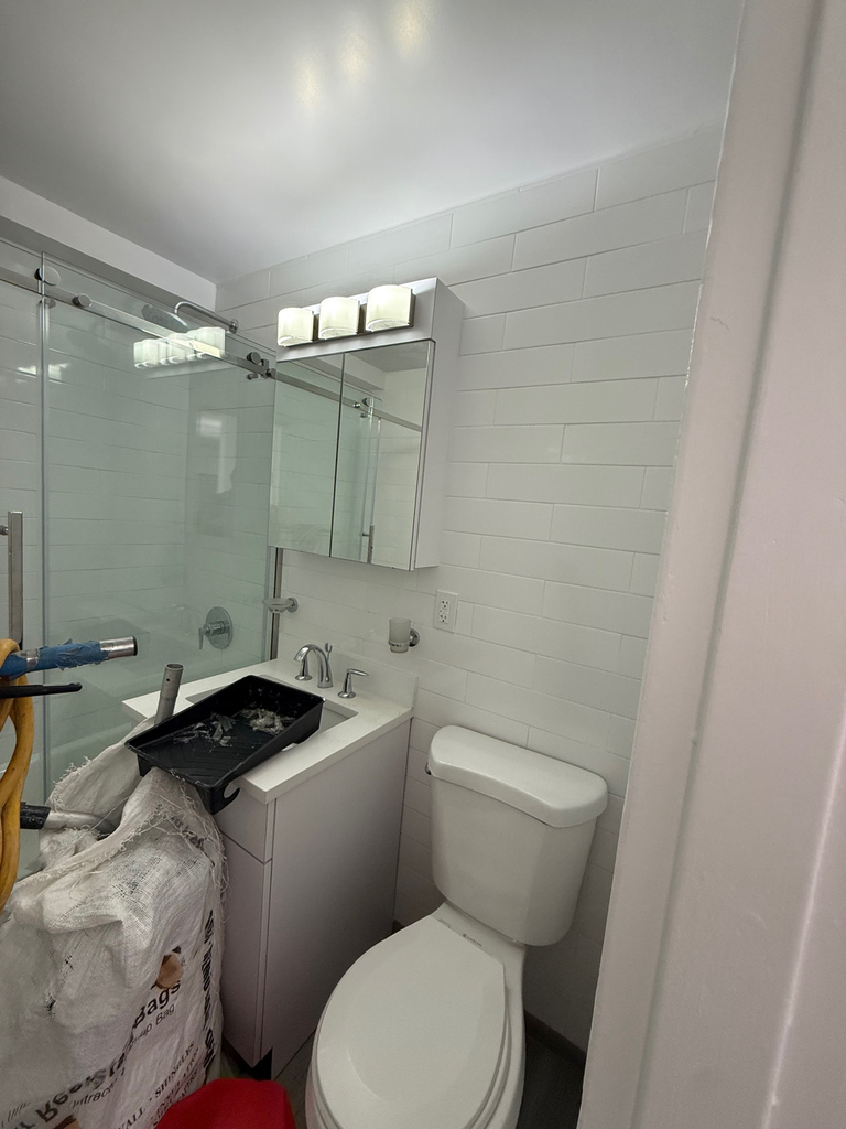 240 East 82nd Street - Photo 7
