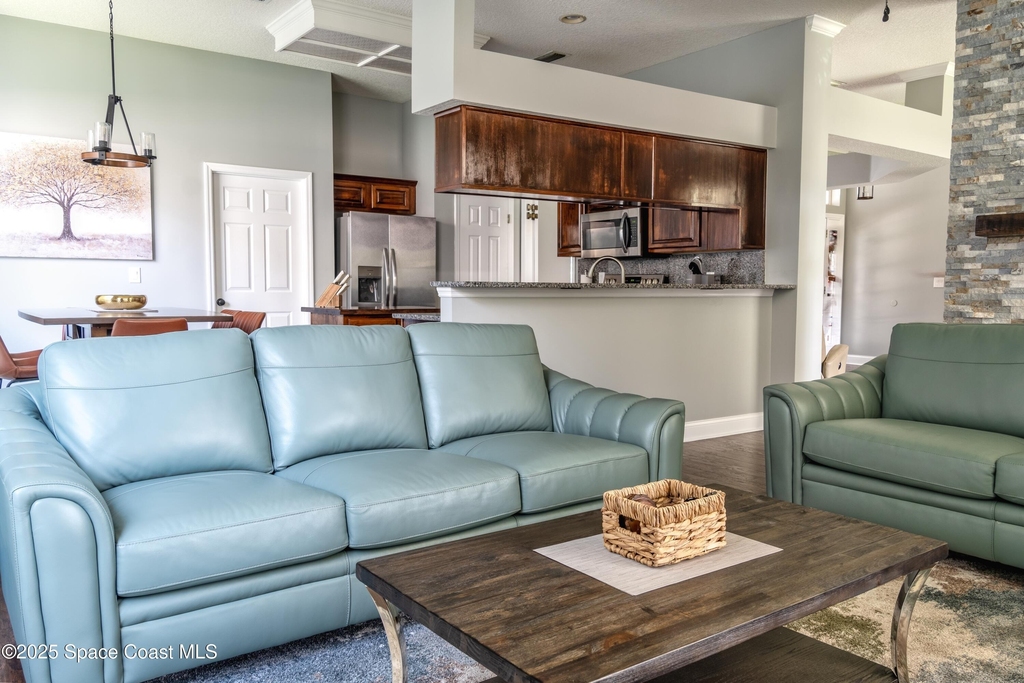 11536 Summer Haven Boulevard N - Photo 15