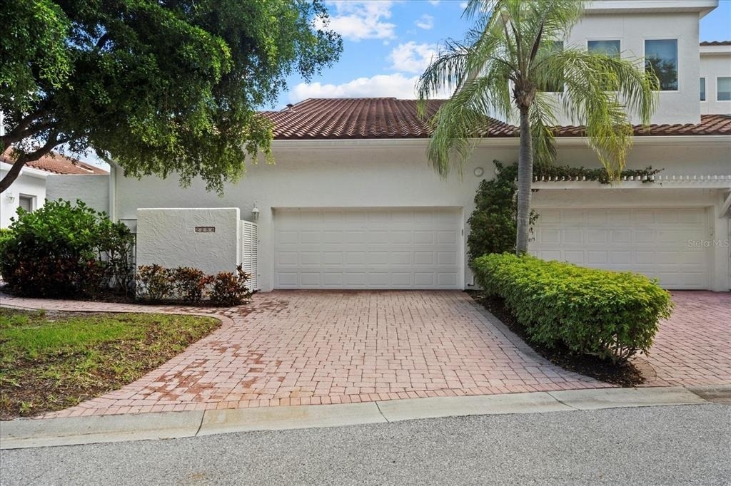 2254 Harbour Court Drive - Photo 1