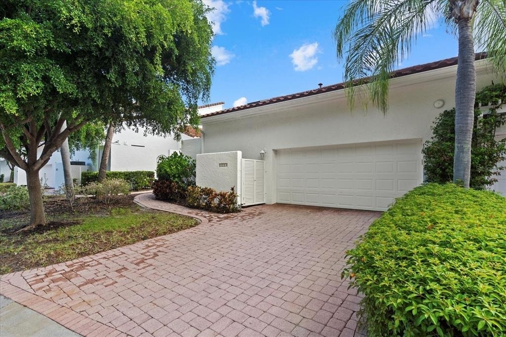 2254 Harbour Court Drive - Photo 0