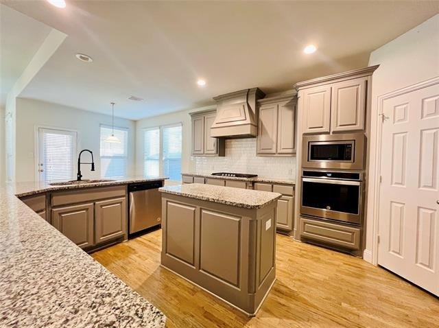 5644 Salt Springs Drive - Photo 5