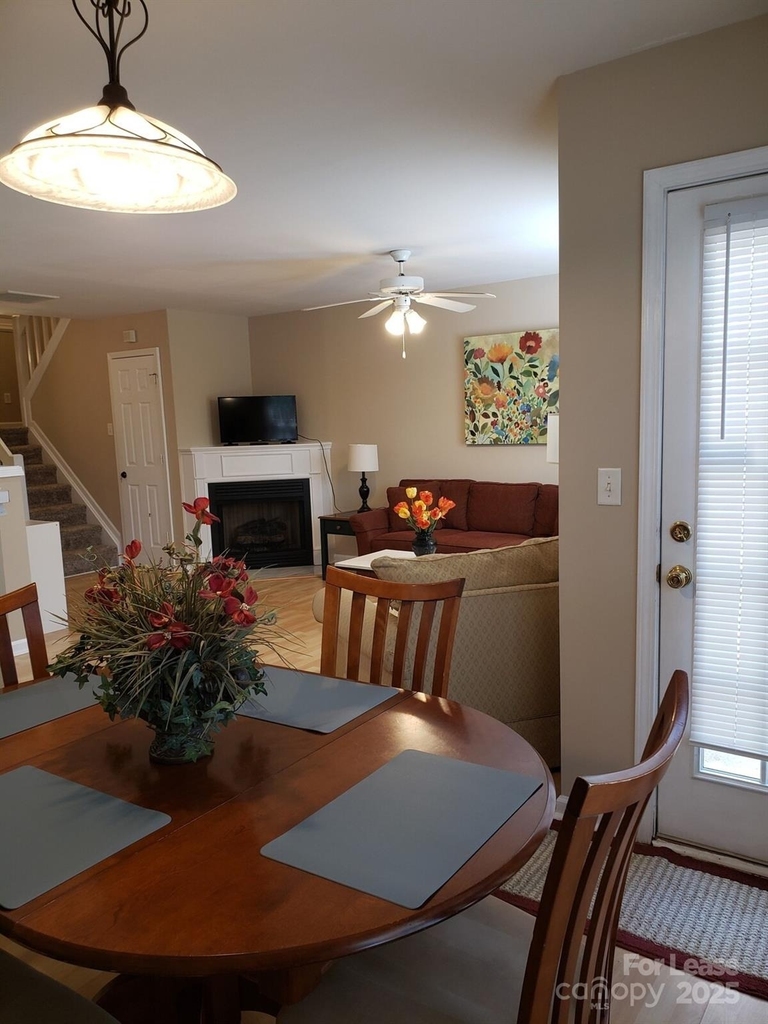 10643 Greyhound Drive - Photo 6