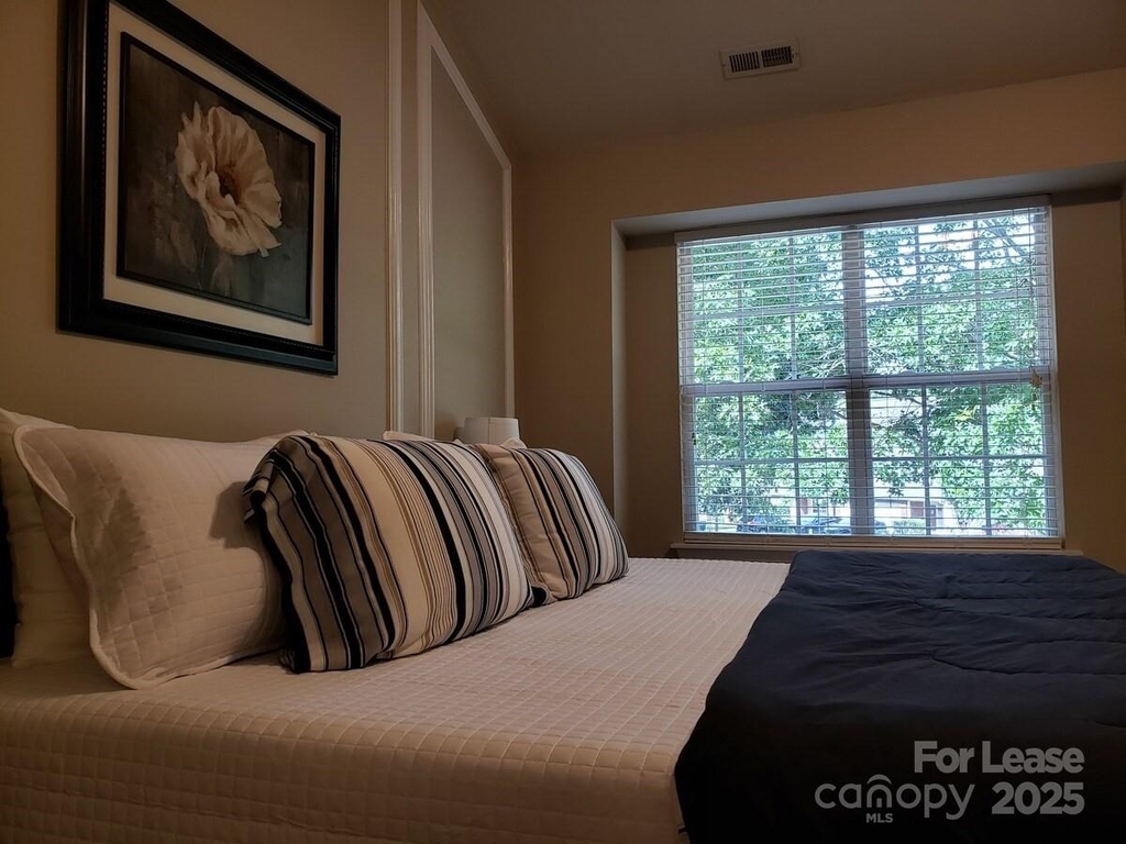 10643 Greyhound Drive - Photo 15
