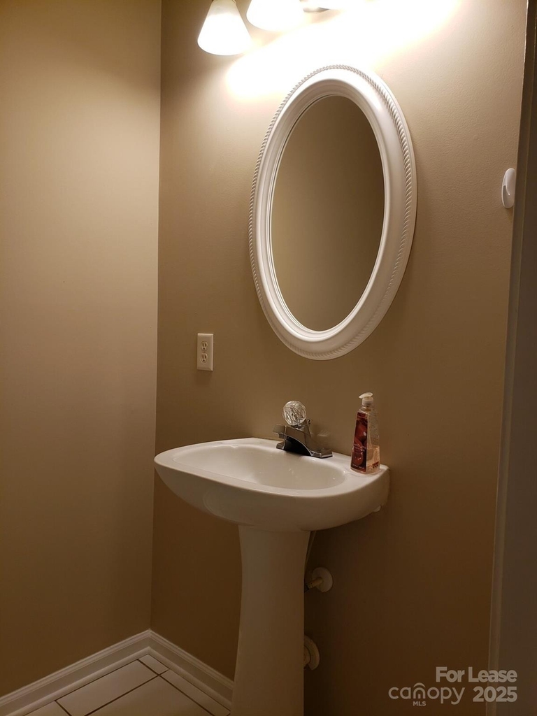 10643 Greyhound Drive - Photo 10