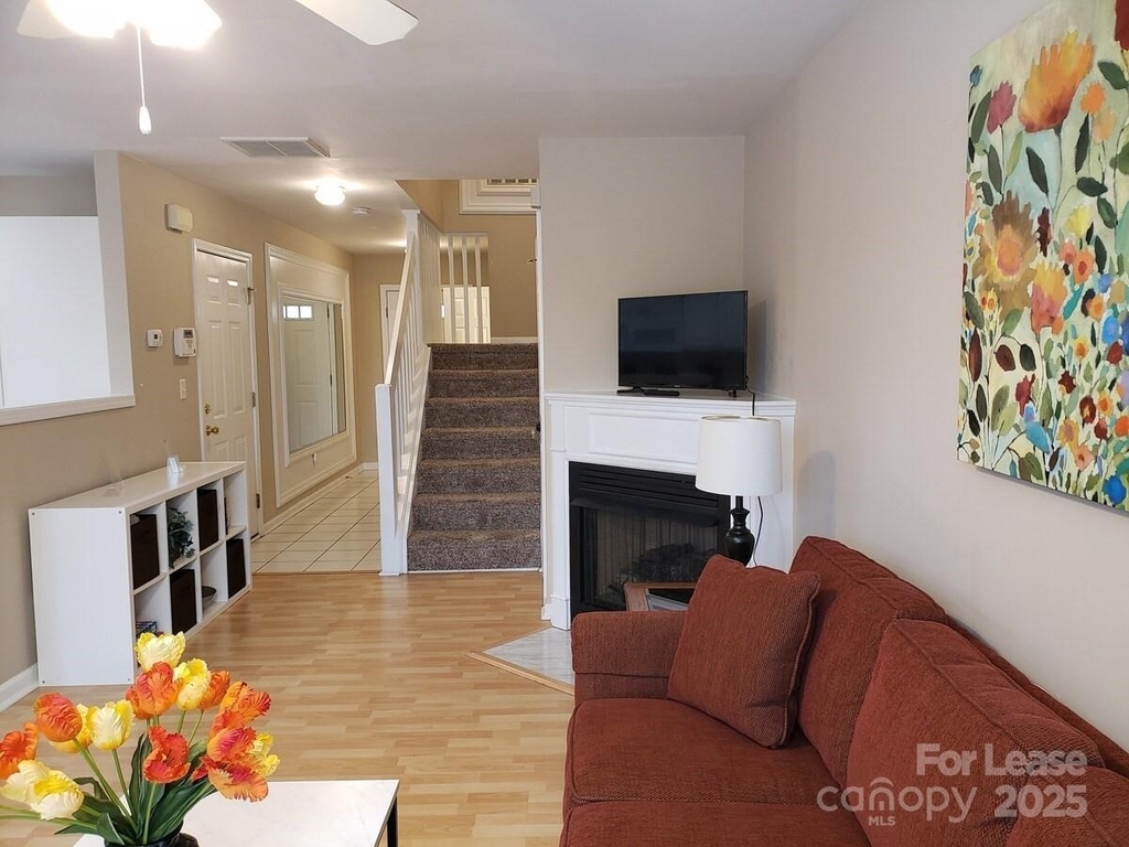 10643 Greyhound Drive - Photo 2