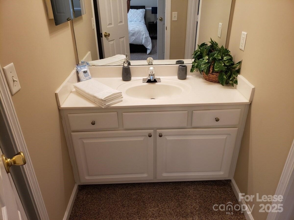 10643 Greyhound Drive - Photo 16