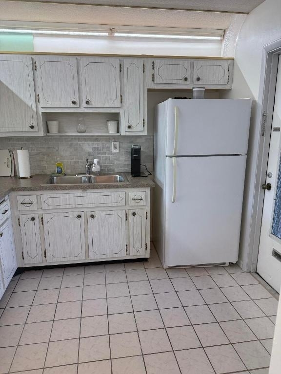 2616 Garden Drive N - Photo 4