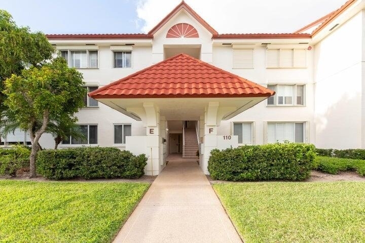 110 Half Moon Circle - Photo 8