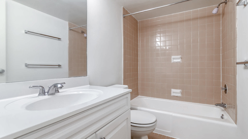 3003 Van Ness St. Nw - Photo 36