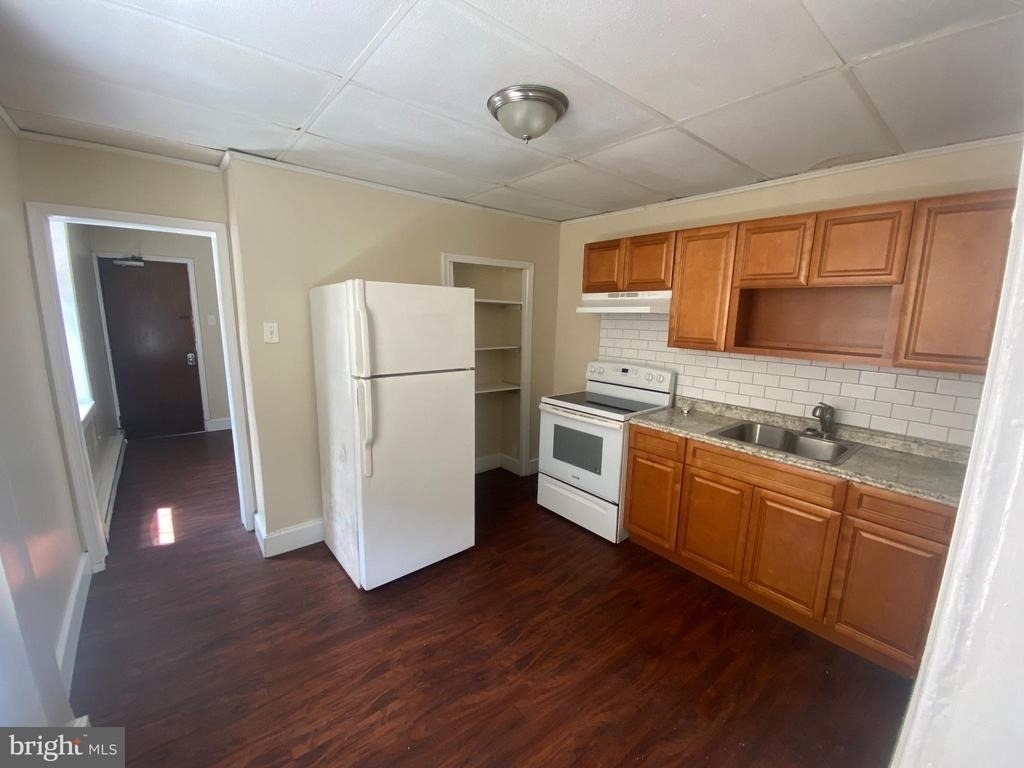 432 N 64th Street - Photo 2
