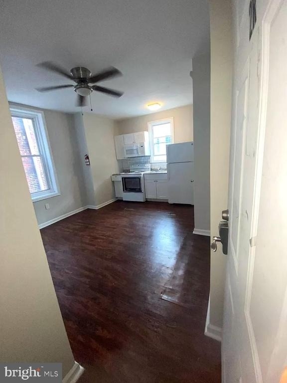 1464 N 52nd Street - Photo 2