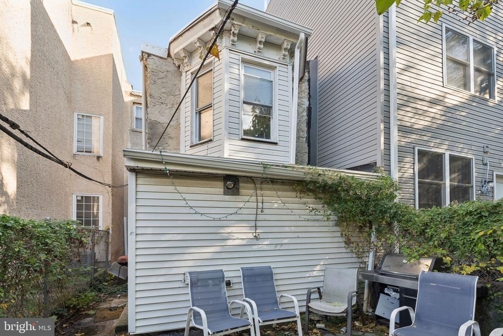 1722 N Willington Street - Photo 2