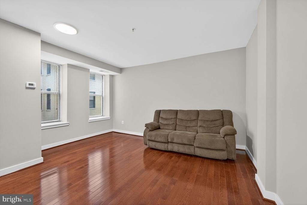 1440 W Street Nw - Photo 1