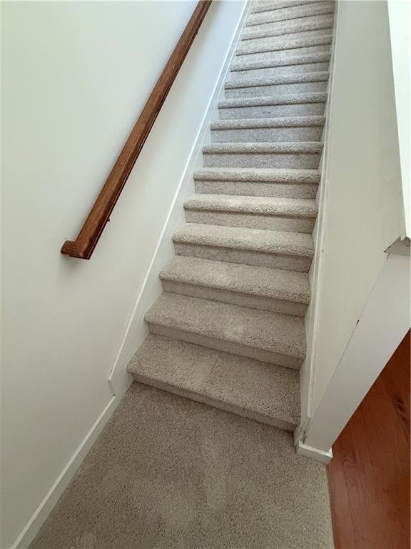 1392 Weatherbrook Circle - Photo 4