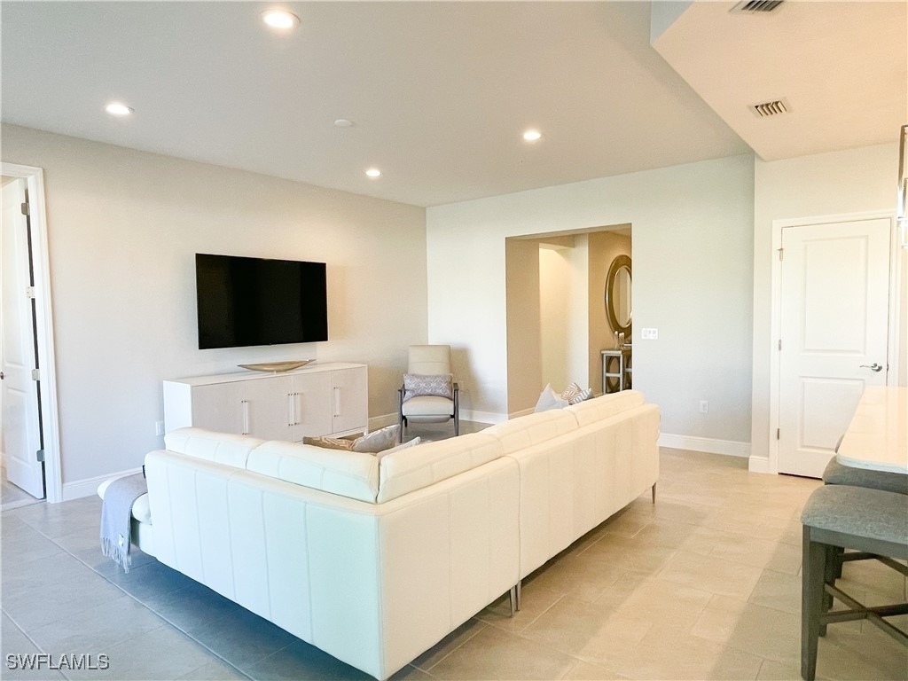 2555 Seychelles Drive - Photo 5