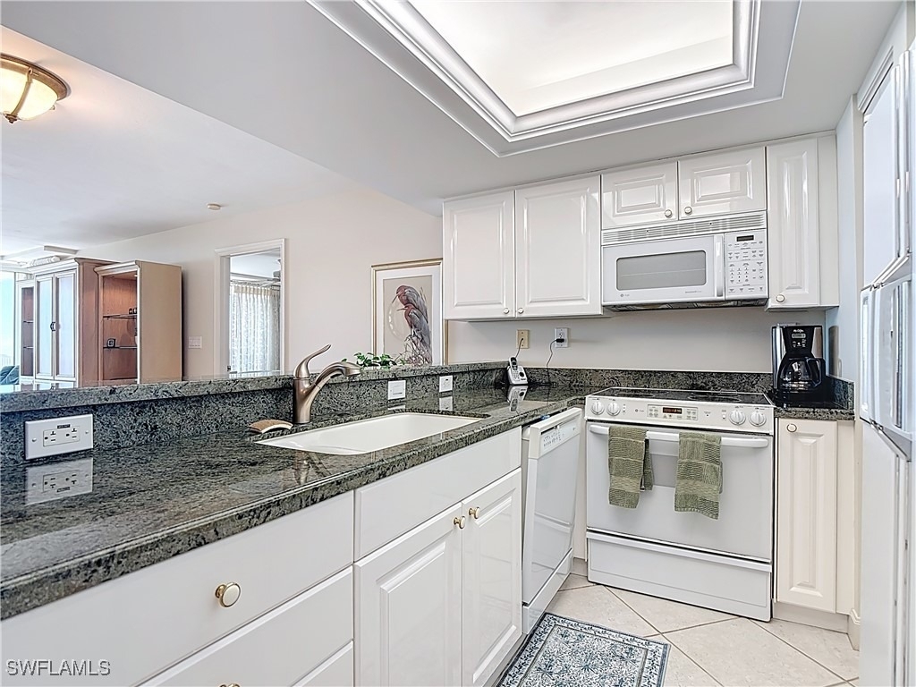 6849 Grenadier Boulevard - Photo 6