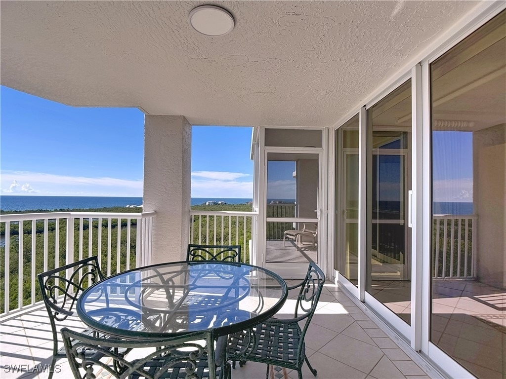 6849 Grenadier Boulevard - Photo 47