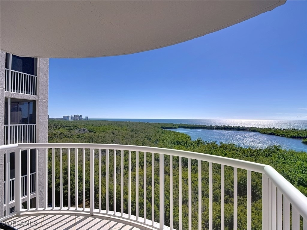 6849 Grenadier Boulevard - Photo 49