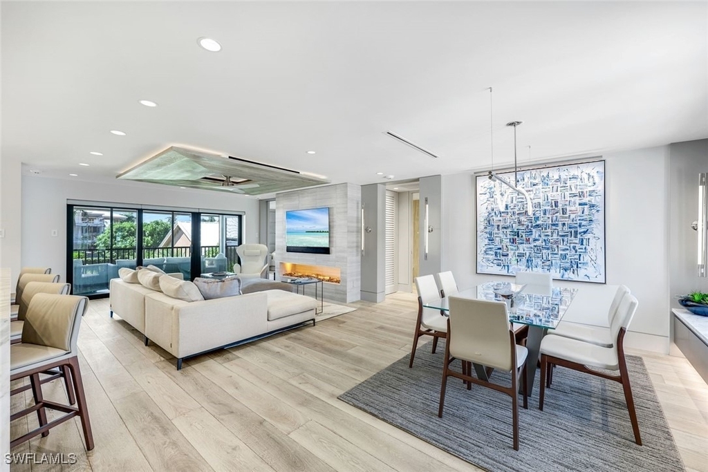 295 5th Avenue S - Photo 11