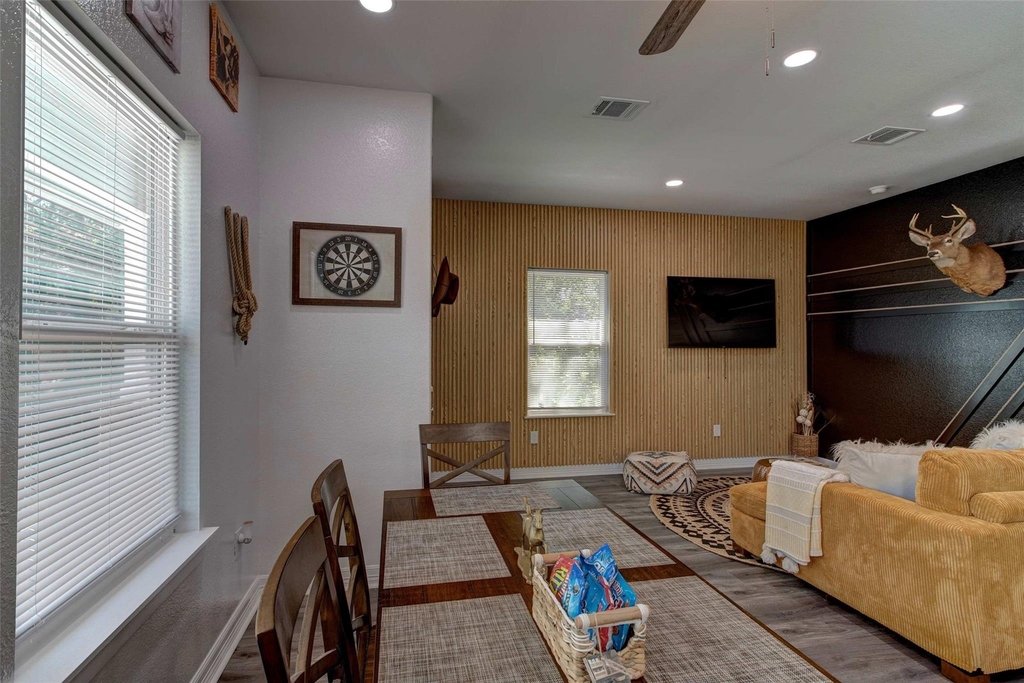 9816 Masterson Street - Photo 8