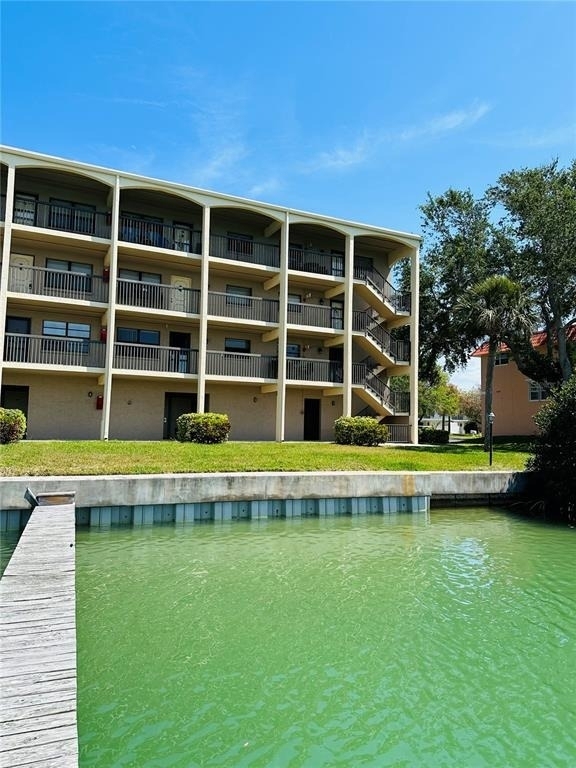 12500 Capri Cir N - Photo 46