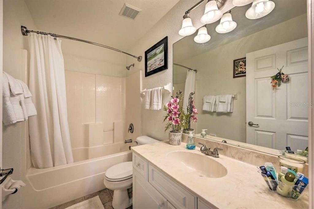5378 Dunsmuir Road - Photo 40