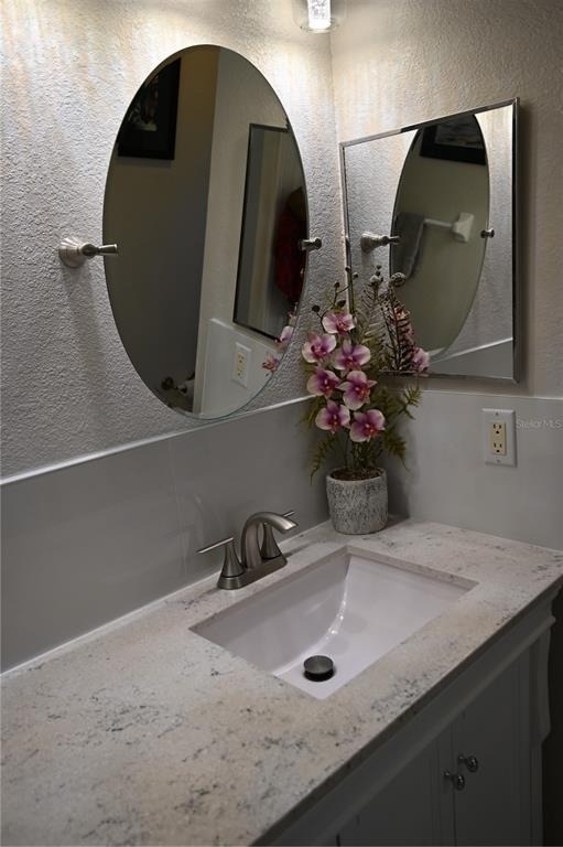 5378 Dunsmuir Road - Photo 11