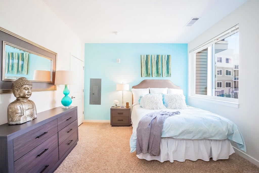 1 Glover Avenue - Photo 8