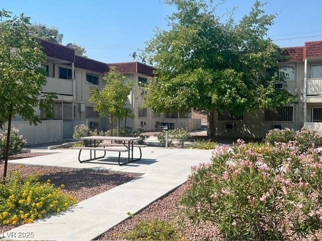 5346 Swenson Street - Photo 10