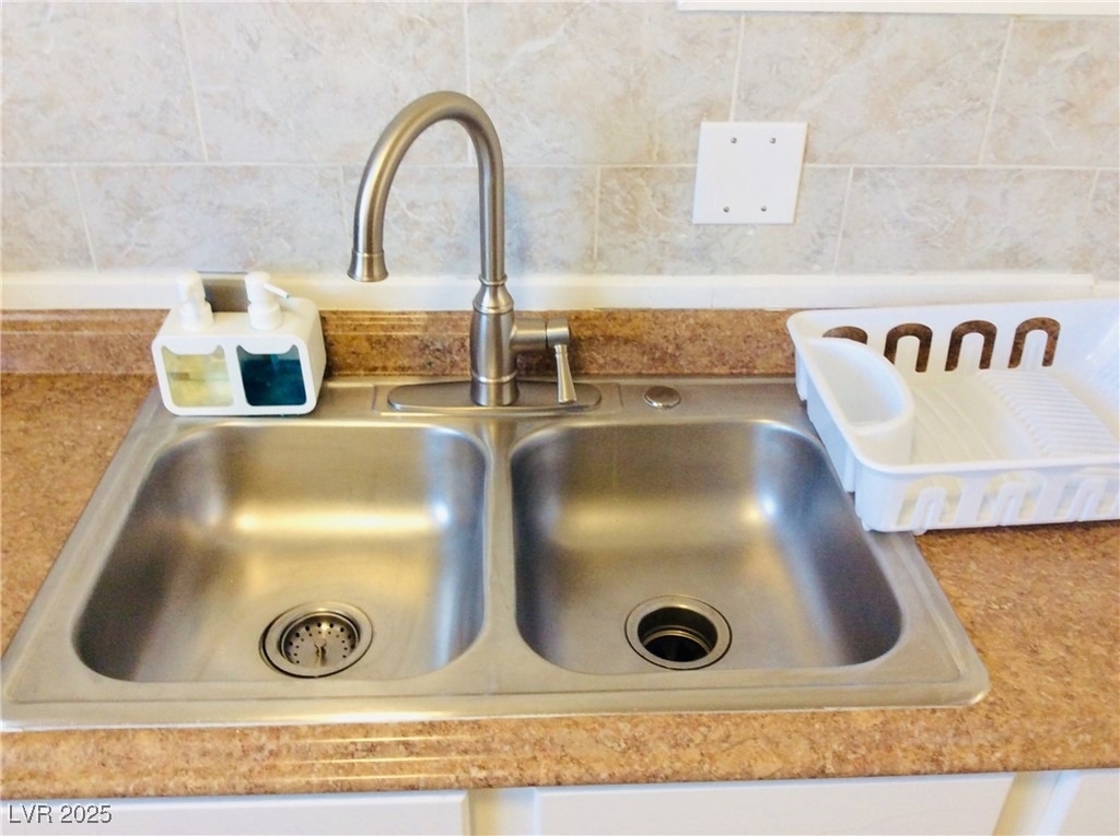 5108 Wilbur Street - Photo 16