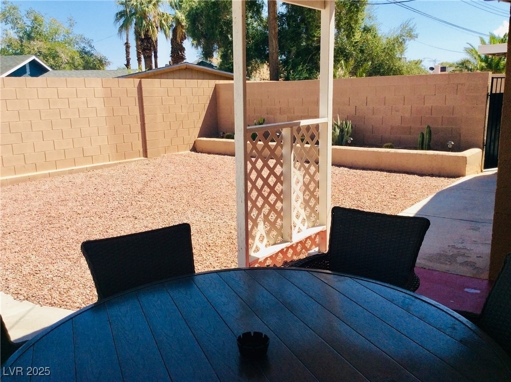 5108 Wilbur Street - Photo 36