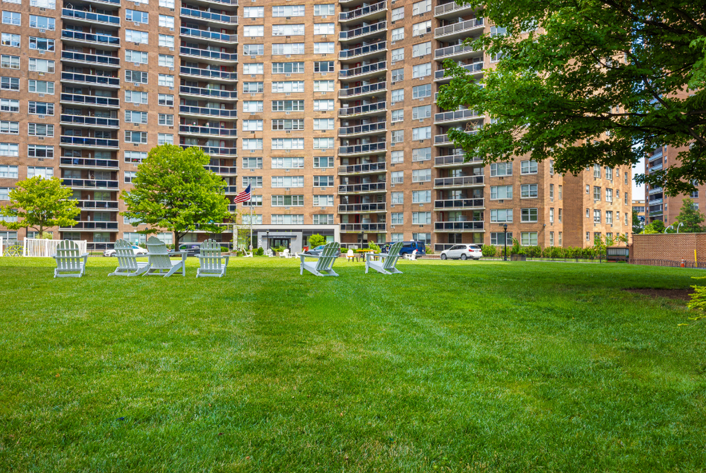 104-20 Queens Boulevard, #01T Forest Hills, NY 11375 - Photo 0