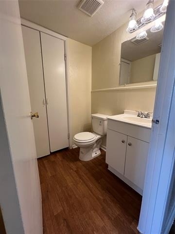 5221 Grovewood Street - Photo 3
