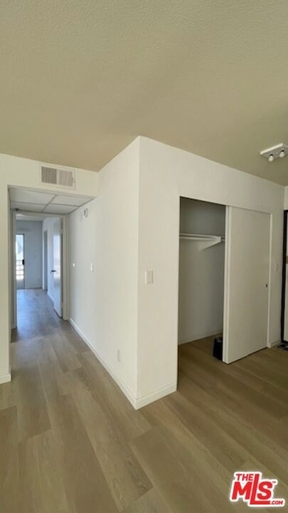 420 S Harvard Boulevard - Photo 10